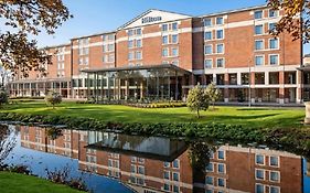 Hilton London Heathrow Airport Terminal 5